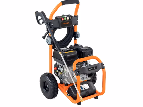 Hidrolavadora a gasolina Truper 2.800 PSI 6.5HP para limpieza a presión en Colombia